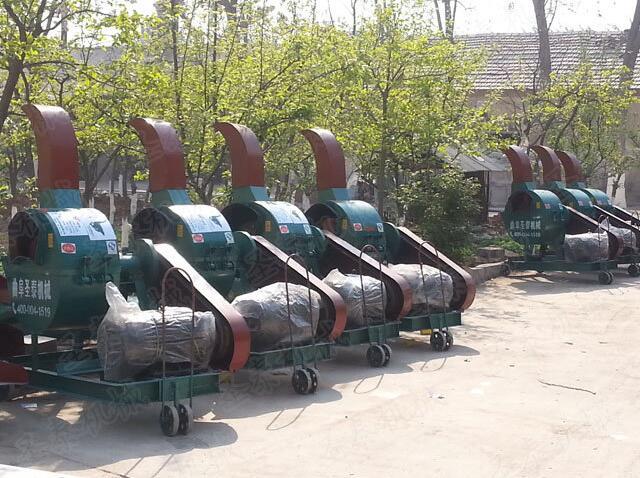 作业之前,一定要按规定对揉搓机各部位进行检查调整 作业之前,一定要按规定对揉搓机各部位进行检查调整