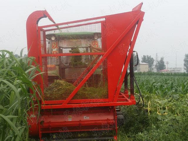 棉花秸秆回收机结构简单合理,一般水平的机手都能操作和使用 棉花秸秆回收机结构简单合理,一般水平的机手都能操作和使用
