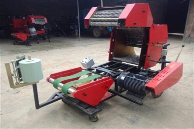 打捆包膜一体机