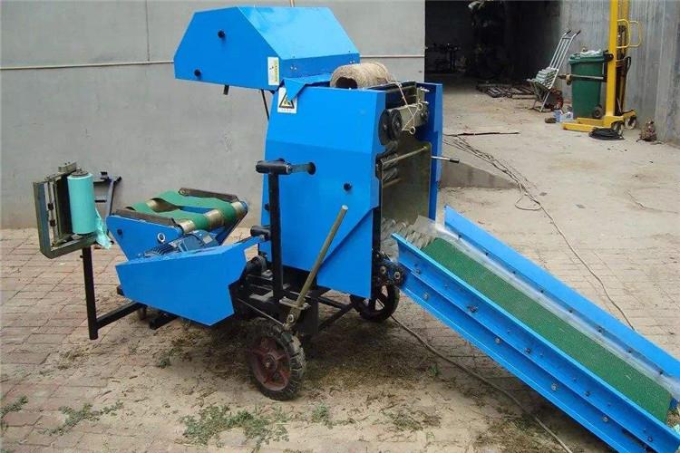 再者就是我们在使用打捆包膜机的时候记得要注意对秸秆打捆机的各个零部件进行必要的维修和检查 再者就是我们在使用打捆包膜机的时候记得要注意对秸秆打捆机的各个零部件进行必要的维修和检查