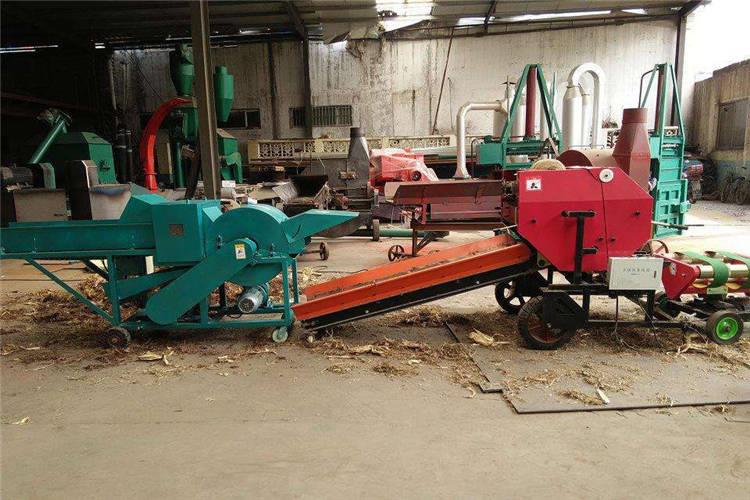 我们在使用青贮打捆机的时候,要注意进行正确的安装 我们在使用青贮打捆机的时候,要注意进行正确的安装